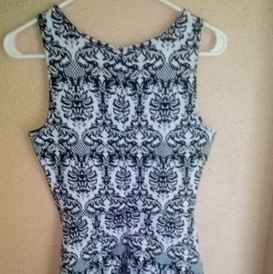 Black and White Sleeveless Dress Size Small